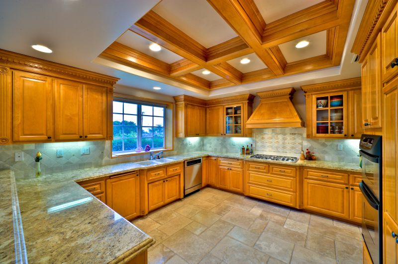 Modern Kitchen Cabinets
